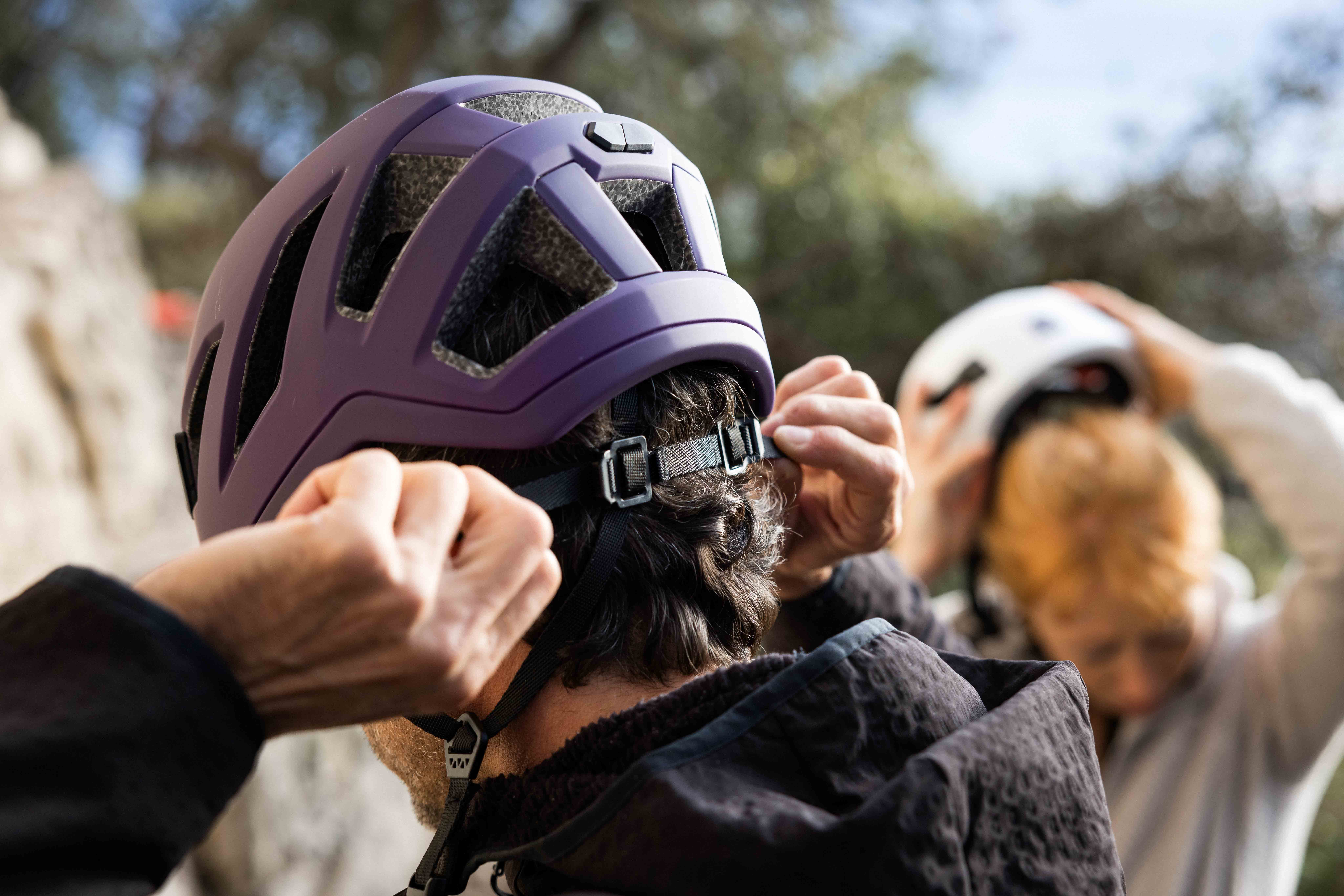 BEAL new light climbing helmet